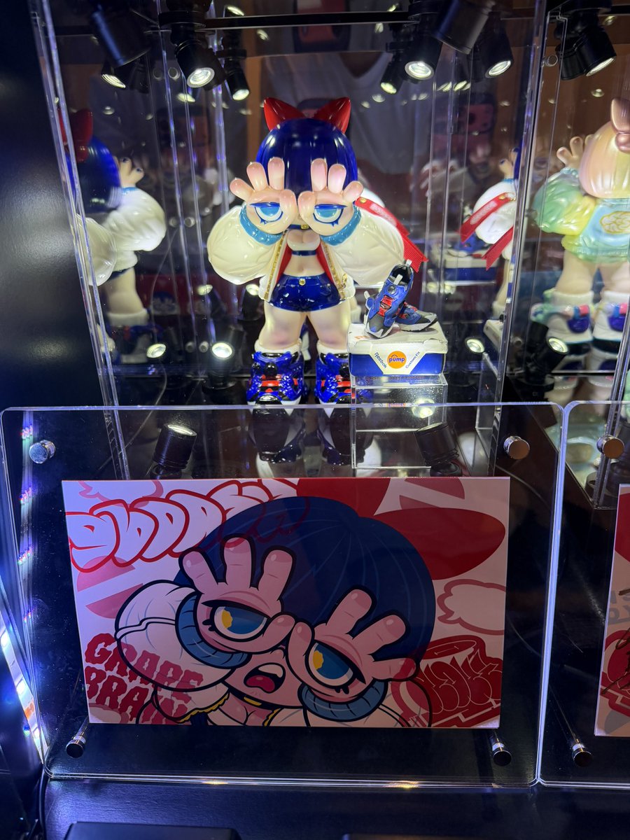 db_1228gdgg's tweet photo. あ〜。。😭✨

遂にこのディスプレイが出来る日がくるなんて.....

MOVEちゃん達を集め始めの頃は
夢のまた夢の存在だった3人が目の前に！

とにかく嬉しいし....

本当に感動しました！！

引き続きイベント等には積極的に
参加しようと思ってます✌️

『最高』

#INSTINCTOY
#GRAPEBRAIN
#emDASH https://t.co/TAZuWwa5AL