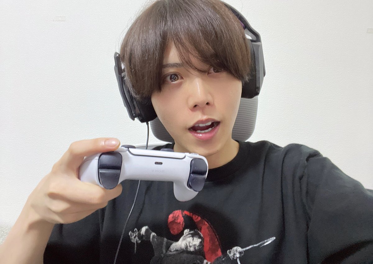 NRespawl's tweet photo. デッドバイデイライトゲーム配信ありがとうございました！！
が
相棒を…救えず🥲

配信の相棒に鍛え上げてもらいます！！！

https://t.co/RquFzOb2pX https://t.co/NyqH2vijD6