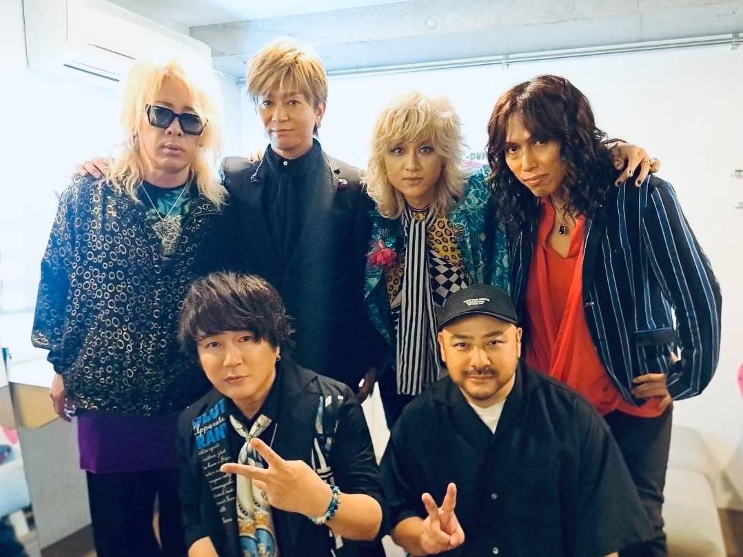takuinakajima's tweet photo. 本日はsurfaceのお二人と2マンライヴでした！最高に楽しかったです！愛しかない！お会い出来た全ての方々ありがとうございました！
#中島卓偉 https://t.co/d8zJllfXWc