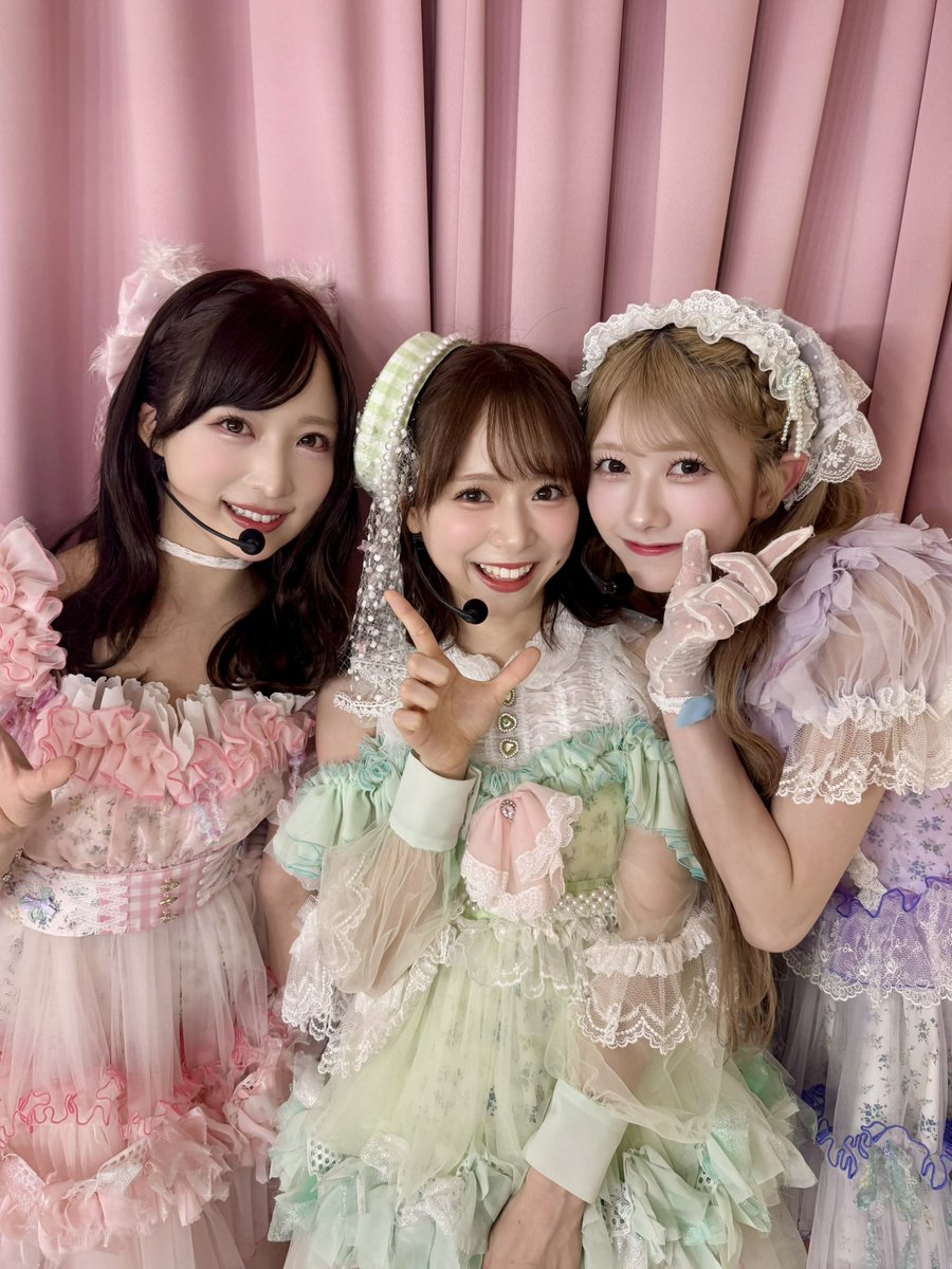 Kuranoo_Narumi_'s tweet photo. Lollipop🍭🍭🍭 https://t.co/x7DflRiBoU