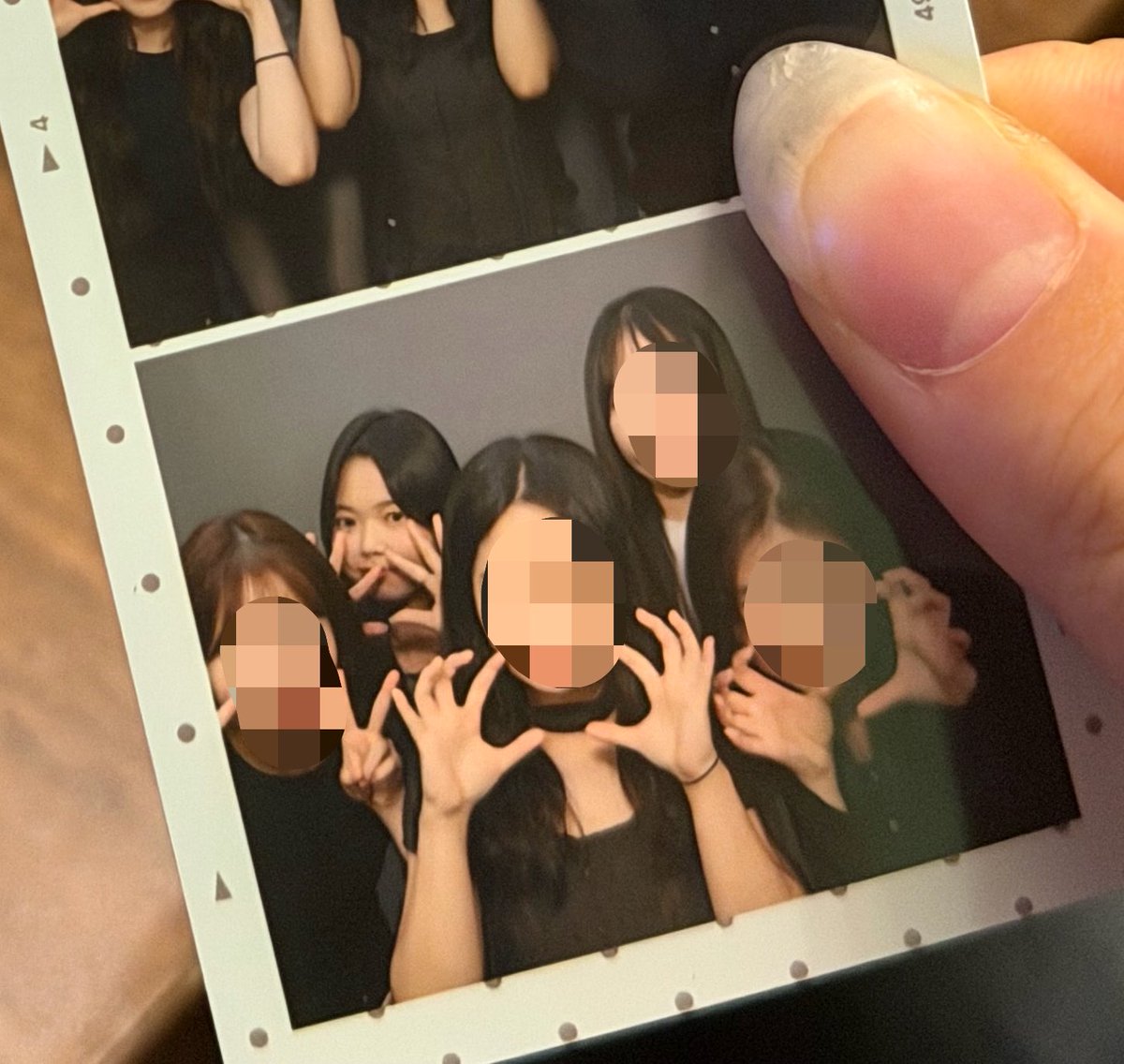 si0_nee's tweet photo. #tmi릴레이

알바같이하는동생 생일파티해주고 담날에 바로 출근해서 일하다가 너무힘들어서 중간에 급식먹엇따

@sakikuya @cathy_sionie @sionmya @oyasummirk @dewwwwdae https://t.co/J8p99Ulcnt