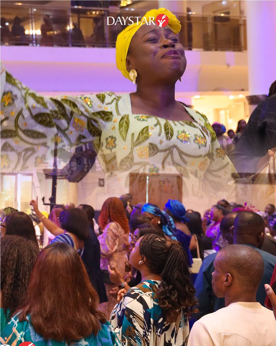 DaystarNG's tweet photo. "There are millions of temples of God..."
And we saw them today.
God is moving “House to House”
#ChurchInTheHouse #DaystarNG #People #Family #HouseToHouse https://t.co/RlCa6l6SSz