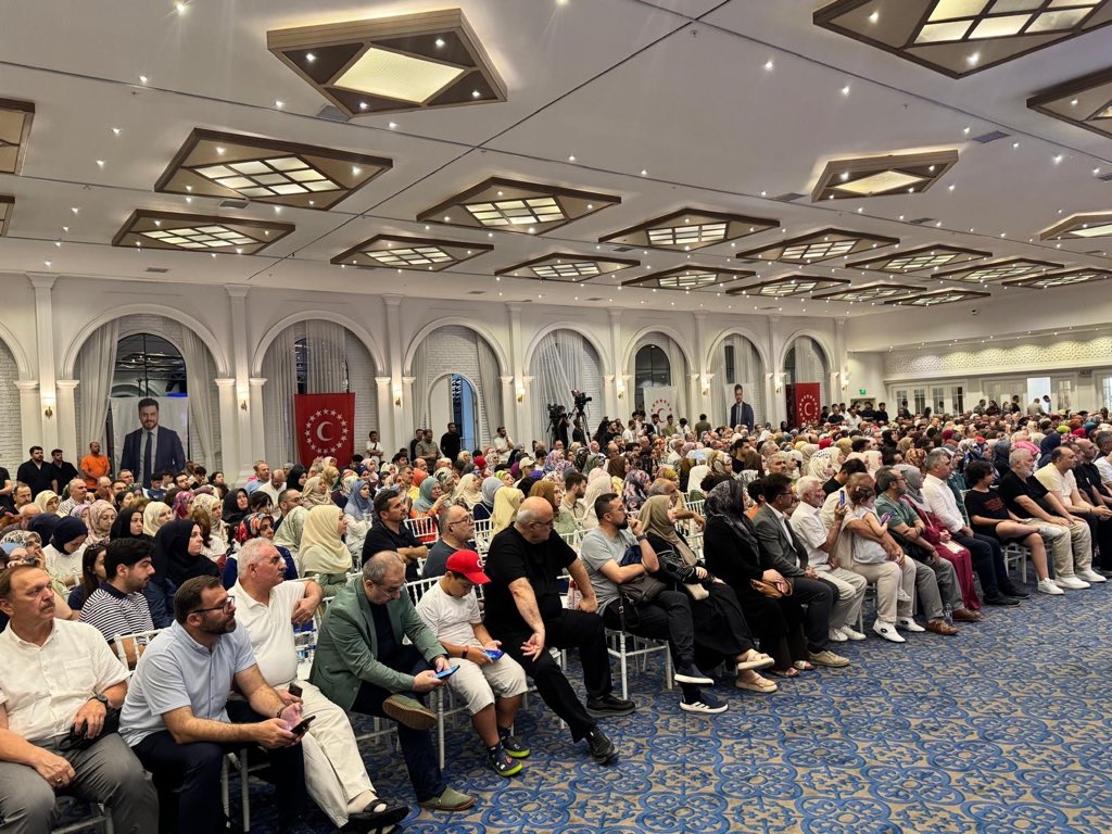 huseyinbas_BTP's tweet photo. 21.Geleneksel Gençlik Kampımızı büyük bir coşkuyla tamamladık. Türkiye’nin dört bir yanından gelen teşkilat mensuplarımızla üç gün boyunca dolu dolu bir kamp geçirdik, gelecek dönem hedeflerimizi ve çalışmalarımızı belirledik.
İstikbal biziz, biz geleceğiz 🇹🇷 https://t.co/IflvuZfCAc
