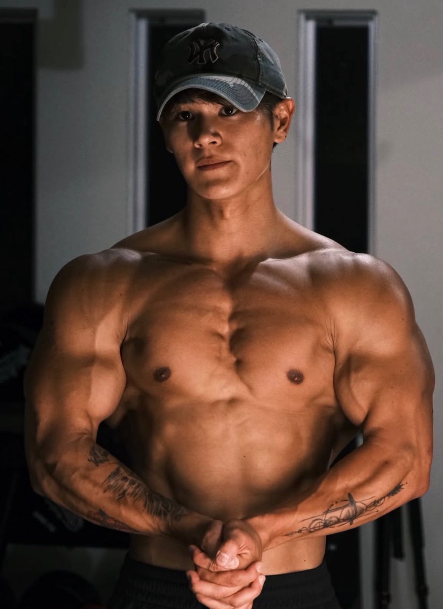 protein901's tweet photo. ぶっちゃけ日本のフィットネス界で一番のイケメンは真子心太郎だと思ってる。 https://t.co/zXiUEzLu37