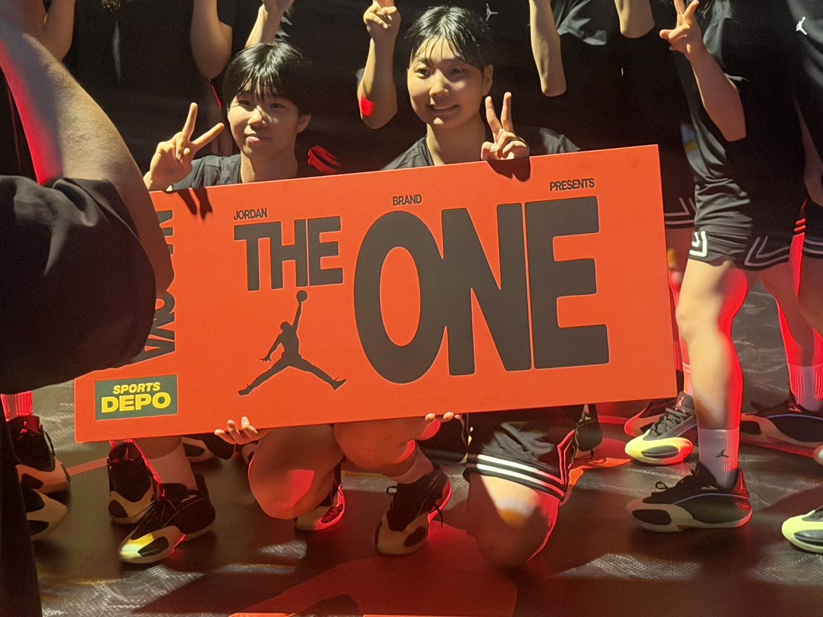 ohka_basketball's tweet photo. 🏆速報🏆
「THE ONE」名古屋予選

小玉愛莉さんが見事優勝🔥
東京大会への出場権を獲得しました！

決勝はなんと、同じく本校から出場した小田陽夏子さんとの先輩・後輩対決🌸
桜花学園同士の熱い1on1となりました🏀

東京大会でも熱い応援よろしくお願いします🔥 https://t.co/sOwr8RhXk5