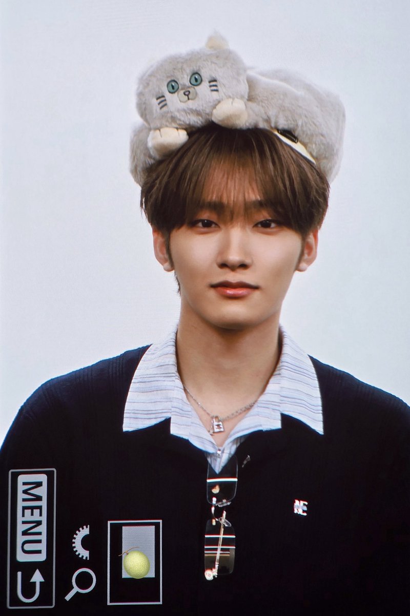 hnsnjeff's tweet photo. 260705 케이팝투게더
🐈
#이펙스 #EPEX #제프 #JEFF https://t.co/fn396cbQ5O