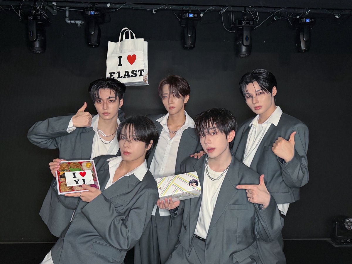 ELASTofficial's tweet photo. [📷]

#TODAY_ELAST

2026.07.05
E'LAST 1st ASIA TOUR 'ORBIT : IN OUR RHYTHM' in OSAKA LIVE  

#ELAST #엘라스트 #エラスト https://t.co/qxJd6B4XlZ