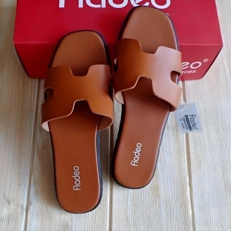 pemuda_sendu's tweet photo. Koleksi selop dari Fladeo yang simpel dan elegan, ditawarkan seharga Rp19.500.

Link: https://t.co/r9KCmpZlL4

#sandal #zonauang https://t.co/yIAkAKhxYG