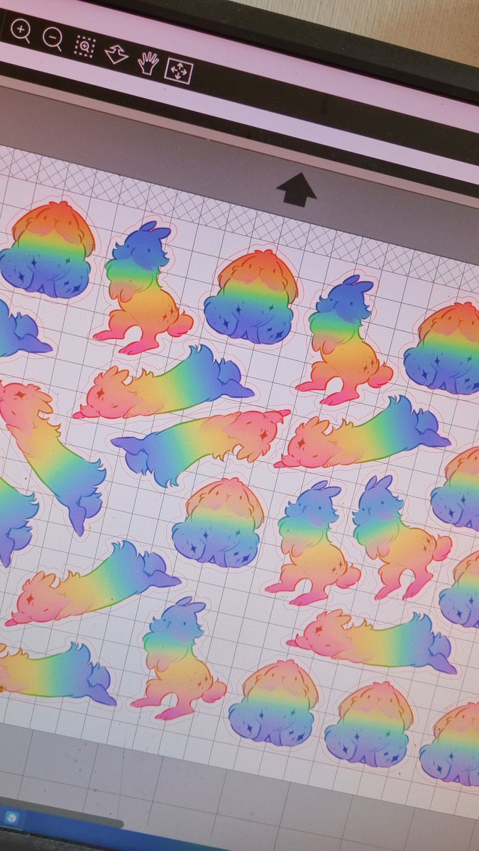 kandaem's tweet photo. surprise sunday stream!! getting some work done 🌷 https://t.co/Uvb9l7Na5V https://t.co/6IJMk618tY