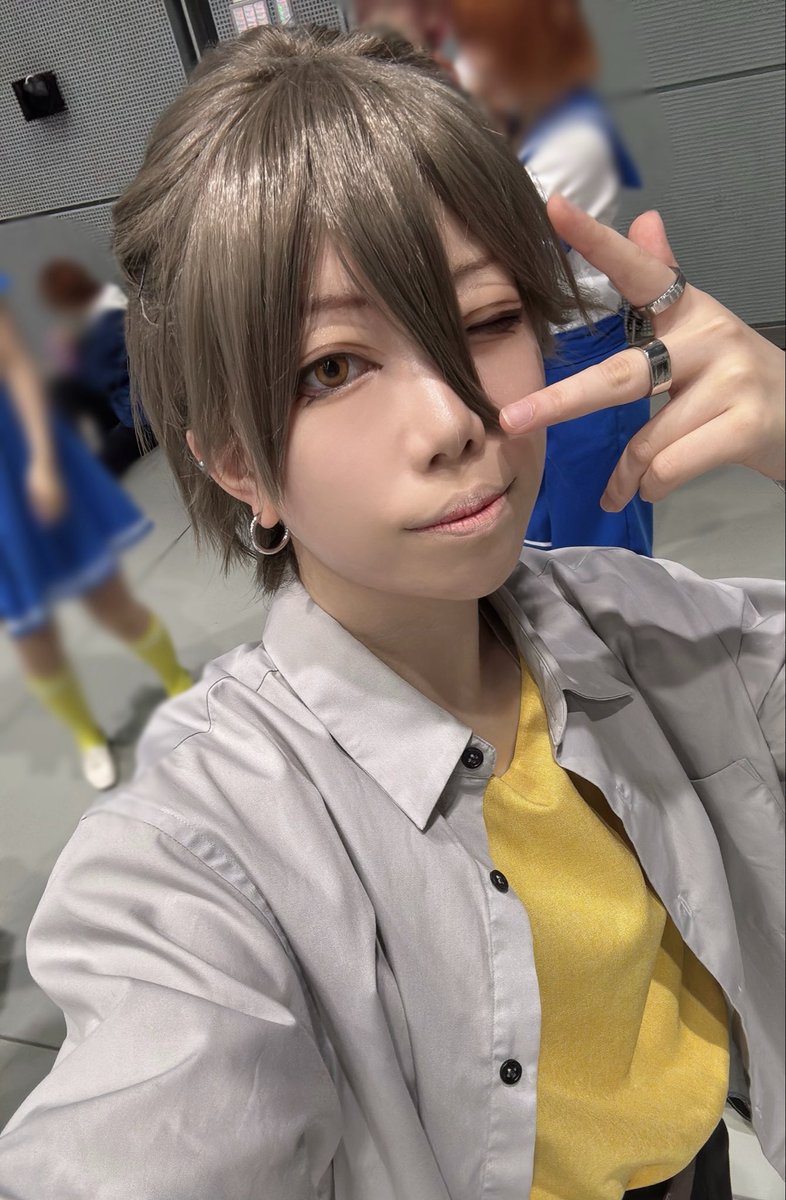 Retasu_Makaroni's tweet photo. 本日はレイフレお疲れ様でした！！🍵
瞬さんのスペースで売り子してました🩵🧡諸事情で練習出来なくてガチの初カズマ……ド緊張でしたがなんとか形になって良かったです😊
構っていただきありがとうございました！
 #レイフレ35 https://t.co/Uke9wGG47R