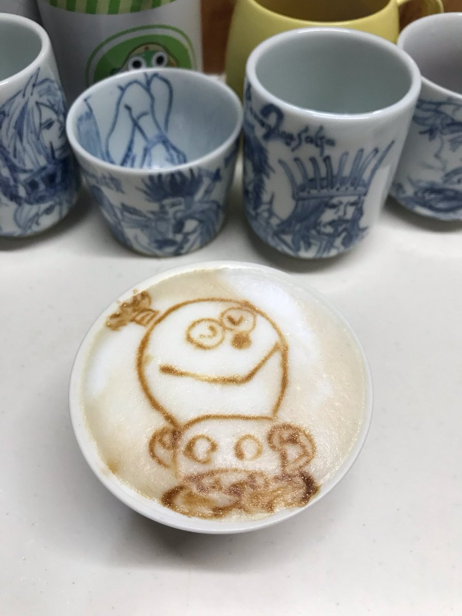 今日はここまで☕️ #ラテアート #コロ助 #キテレツ大百科