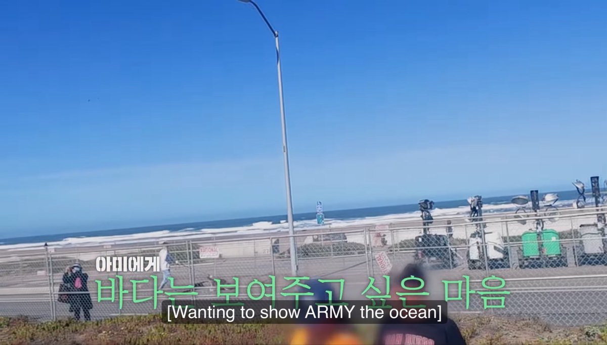 yen____psd's tweet photo. when yoongi showed the ocean in his vlog, it reminded of this yoonjin clip ☹️🫶🏼 https://t.co/nQUZVh1IcK