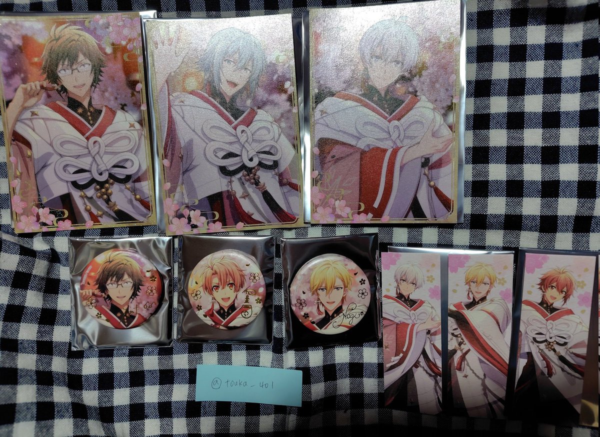 touka_401's tweet photo. 【交換】アイナナ 吉兆の調べ、ポストカード、ポスカ、缶バッジ アソビストア 特典しおり

譲)ポスカ:大和、環、壮五
特典:壮五、ナギ、陸
缶バ:大和、三月、ナギ

求)ポスカ:楽、龍之介、一織
特典:楽、天
缶バッジ:楽3

郵送交換希望です。
よろしくお願いいたします。 https://t.co/SmckleLuC7