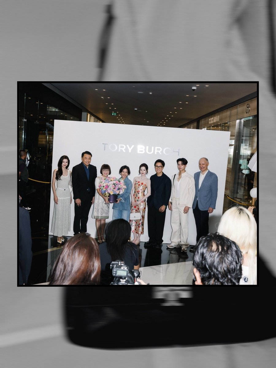 lenamiubooster's tweet photo. Lena Lalina Related Post
🔹Instagram : harit_keng
07-05-2026

#ToryBurchICONopeningxLena
#ToryBurchThailand
#ToryBurchICONSIAM
@lena__lorena https://t.co/sMvVequiVF
