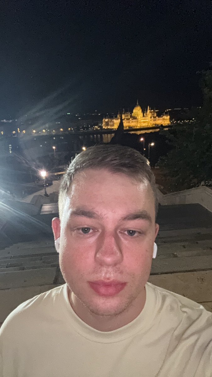 Victor Godsk tweet media
