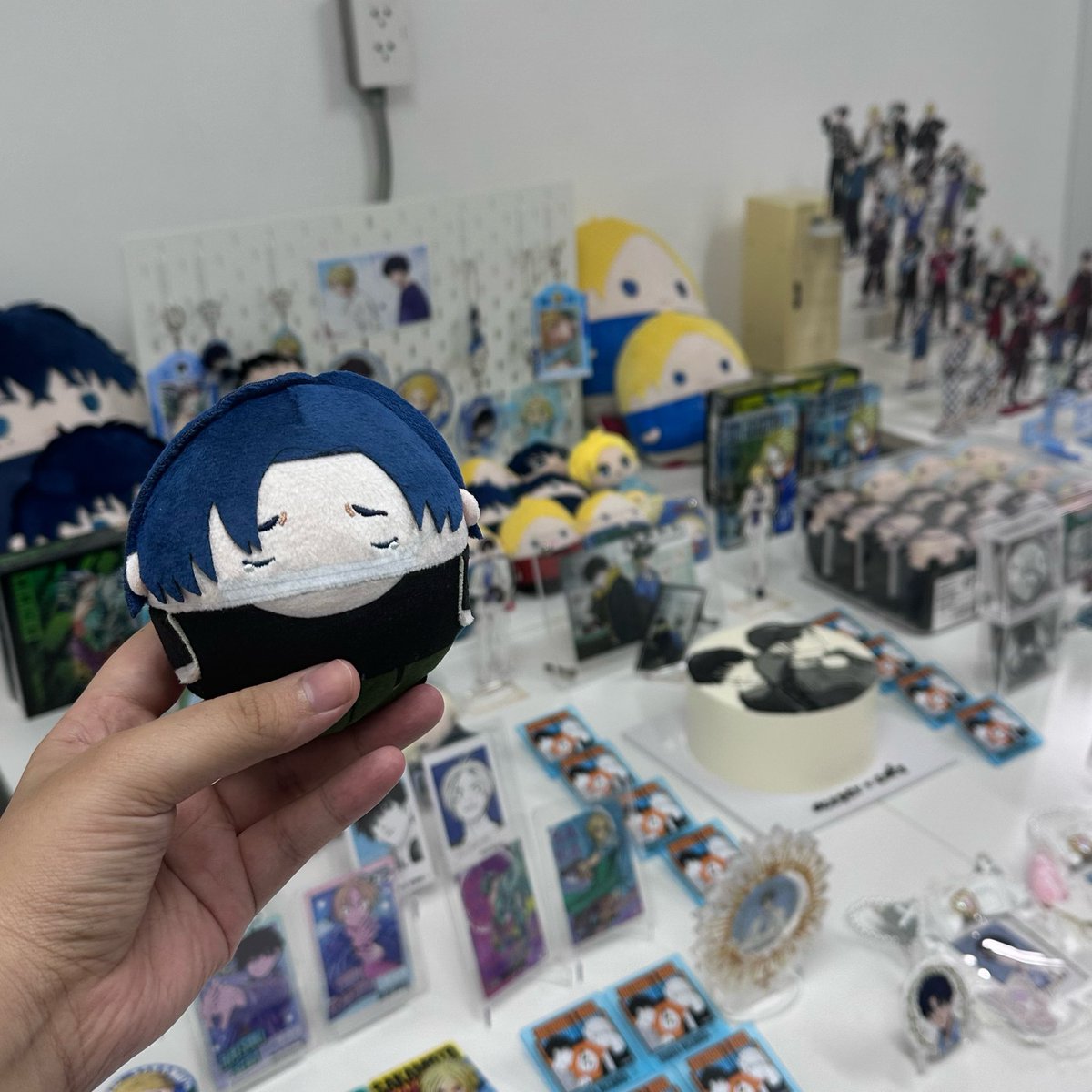 tmattdhx's tweet photo. ฝันเปนจิงอีก 1 สิ่งคือ อยากเอามาฟุยุไปร้องไห้ที่คาเฟ่นัตสึชินมาก 5555555 https://t.co/5Ifzp2rGkS