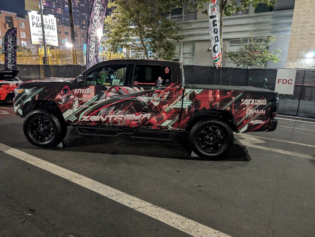 ProducerFPS's tweet photo. ANIME EXPO Night Pics https://t.co/XnjatlxEUf