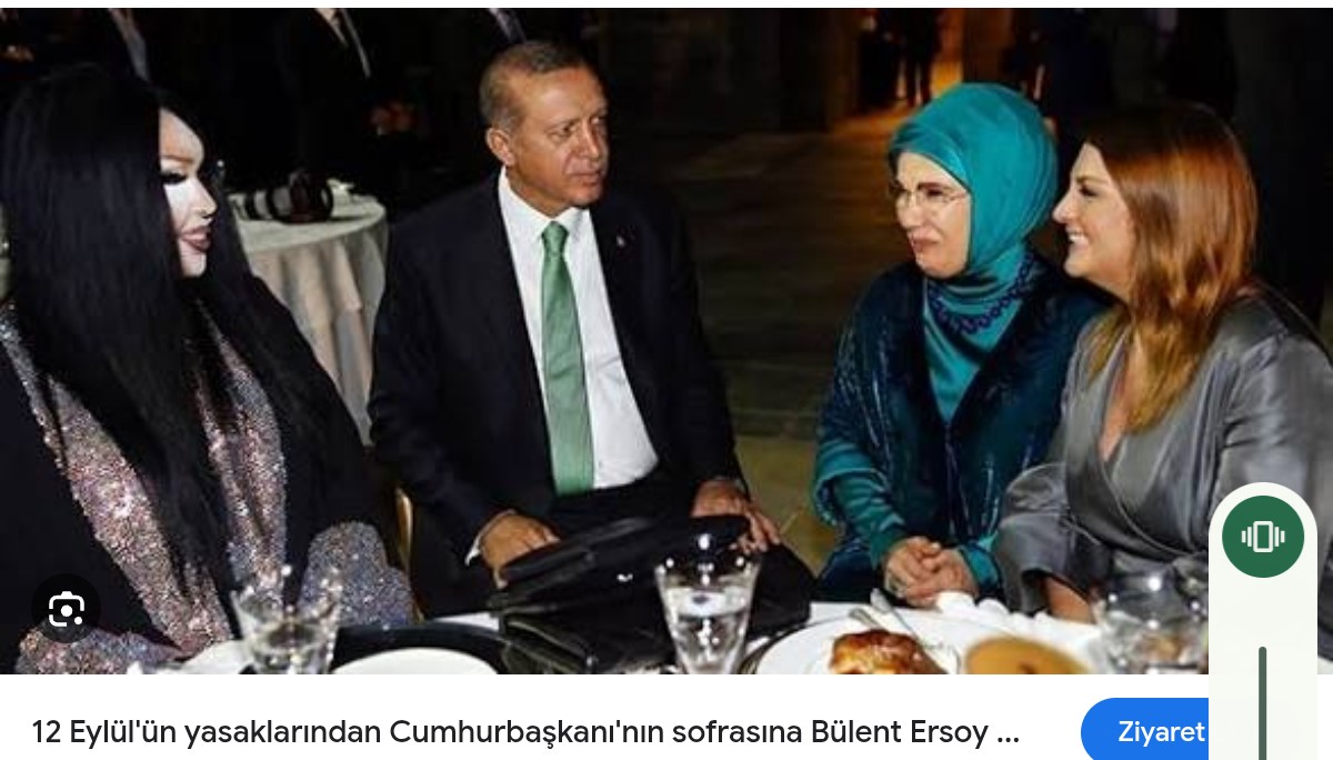 asmeulus's tweet photo. @ZobiciQue Saraydaki ramazan iftarlarinin baş konuğu ile dediğinizi ne alakası var. Senin bu dediğin çok tehlikeli hakarete girer https://t.co/MUe7juygDQ