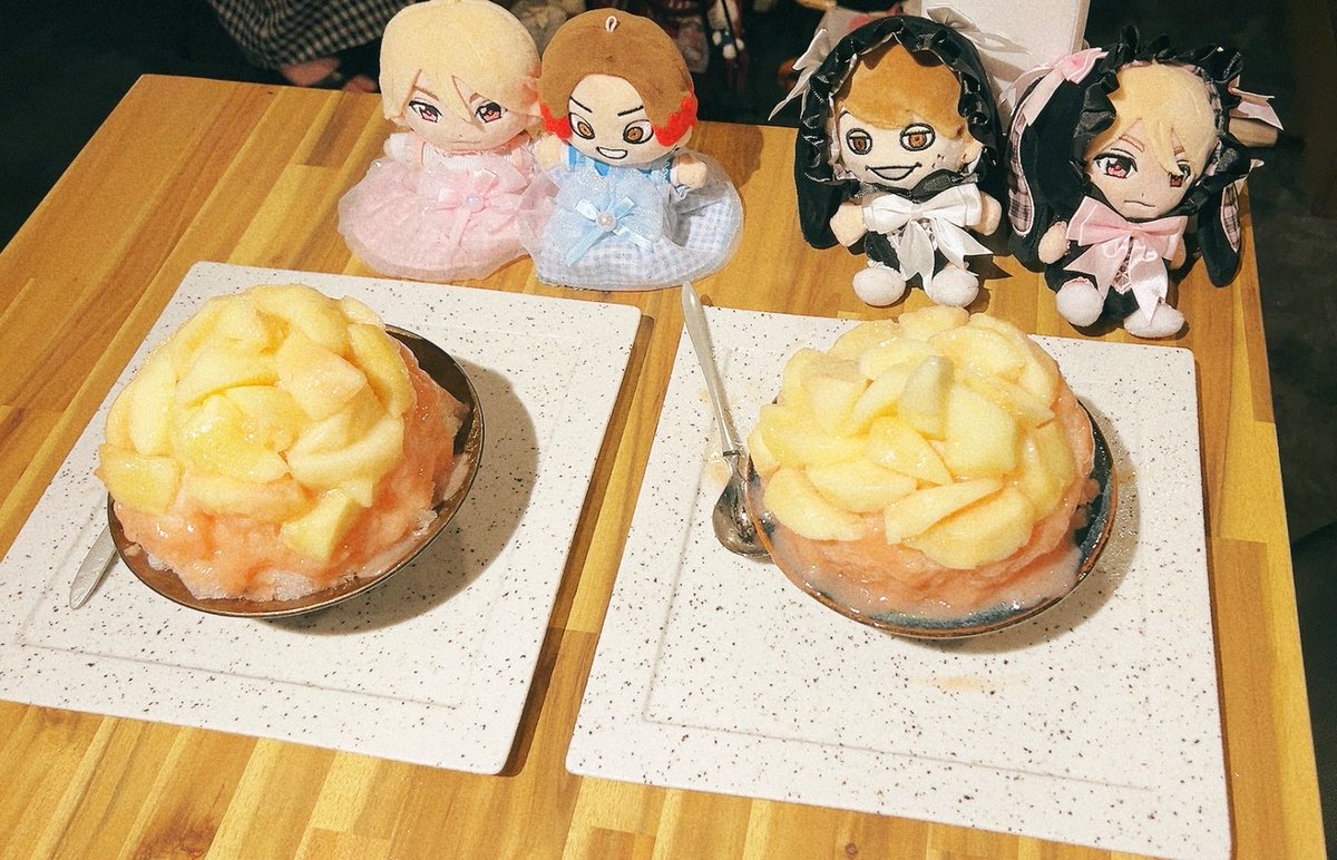 BcuLc's tweet photo. まいちゃんと🩷💙💚
同担さんと円盤観るという初めての体験、わくところが大体同じで楽しかった🎶
こんなに美味しいかき氷も初めて食べた🍧
eighter兼BaetZなの嬉しい、今後も仲良くしてください🫶

改めて見てもまいちゃんのやすこんぴぬいお姫様みたいで可愛い👸💕 https://t.co/FPpJ7OJTHY