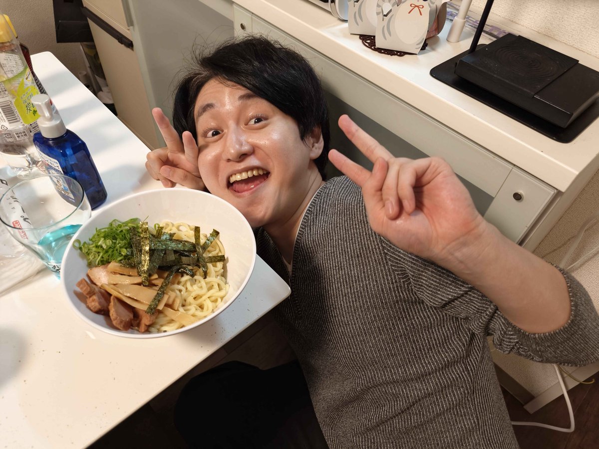 hyrorre's tweet photo. 油そばはじめました https://t.co/c7RmYblDva