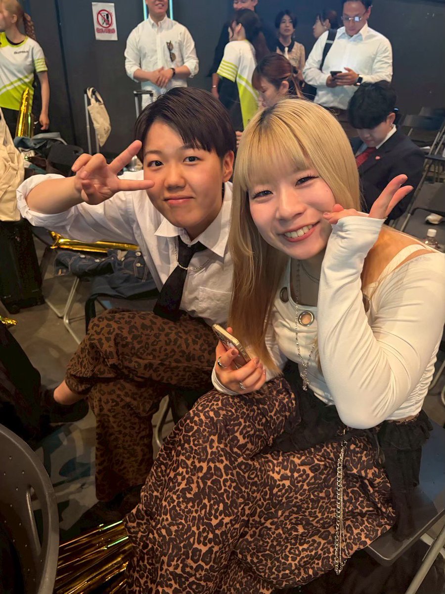 m984u5TaZYvywdD's tweet photo. スペシャリスト爆誕！！
ほんまにおめでとう！
@前田元気@西浦彩夏

あとは俺とあおいちゃんがGTなれば
全部揃う
今年必ずGTなって
関西の帯同を自分がつくります

みっちーさん、じゅん、エレナの
マスター試験も楽しみ

自分たちが主人公
今年は全国で1番輝こう https://t.co/VwC6B8QJy1