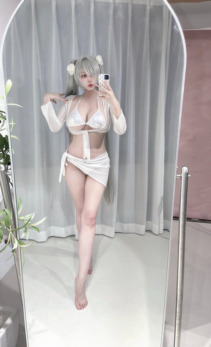 _SHEISU's tweet photo. BLACK or WHITE ？♥ https://t.co/XEX4q1pEV1