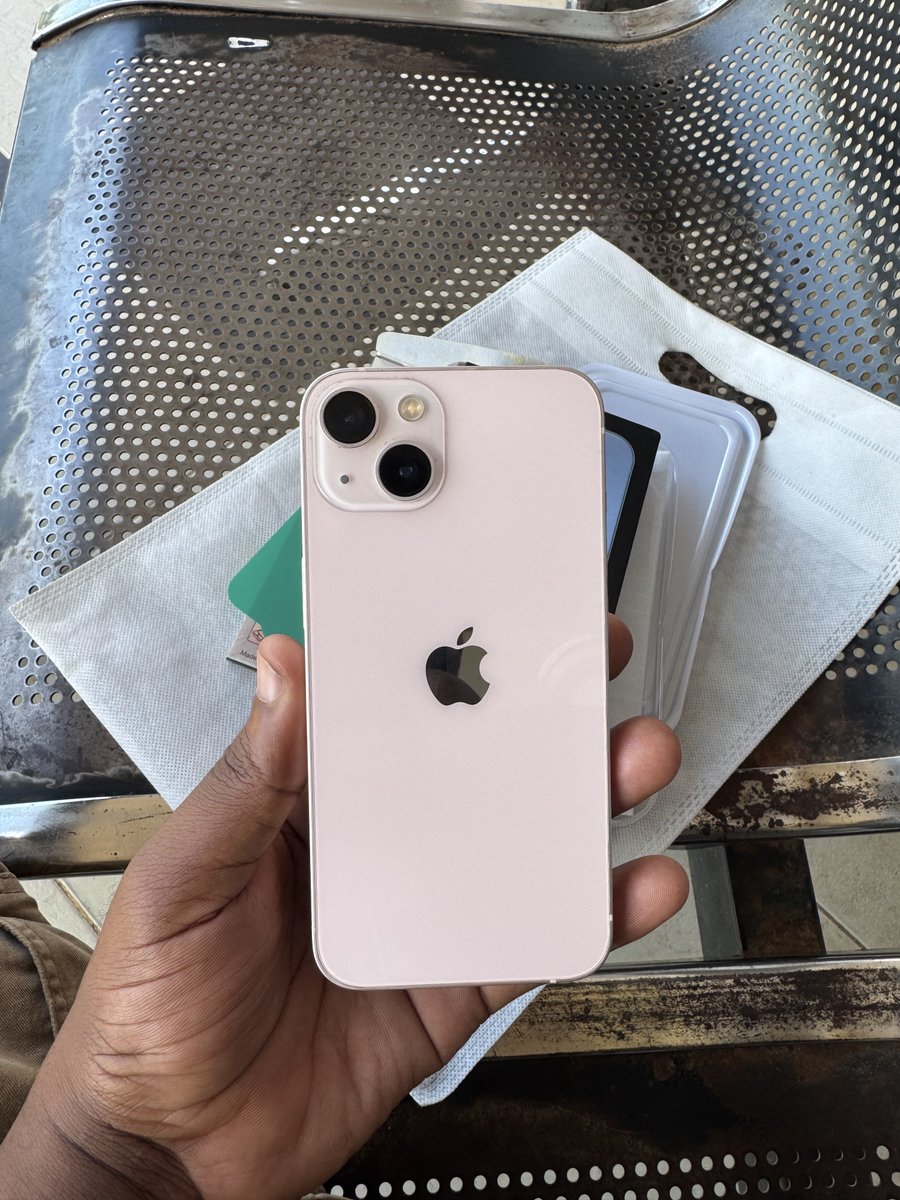 Cowwbama's tweet photo. Iphone 13 plain
Gb128
Bh74
Simu tamu kama Ex wako

550,000
0685292370 https://t.co/tglSv8sRfR