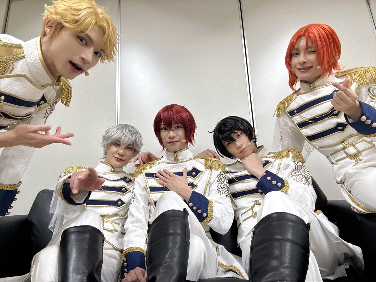 takasaki_shota's tweet photo. 『あんさんぶるスターズ！THE STAGE』
-Requiem from Knights-

東京千秋楽！
素敵な景色をありがとうございました！

愛を込めて⚜️
#あんステ
#Knights
#瀬名泉 https://t.co/FbMCwVn0ju