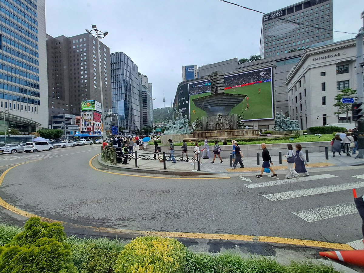 nanananavilerra's tweet photo. Highlights of my 2nd solo Korea trip 🌞 https://t.co/PHT1fMmhKP