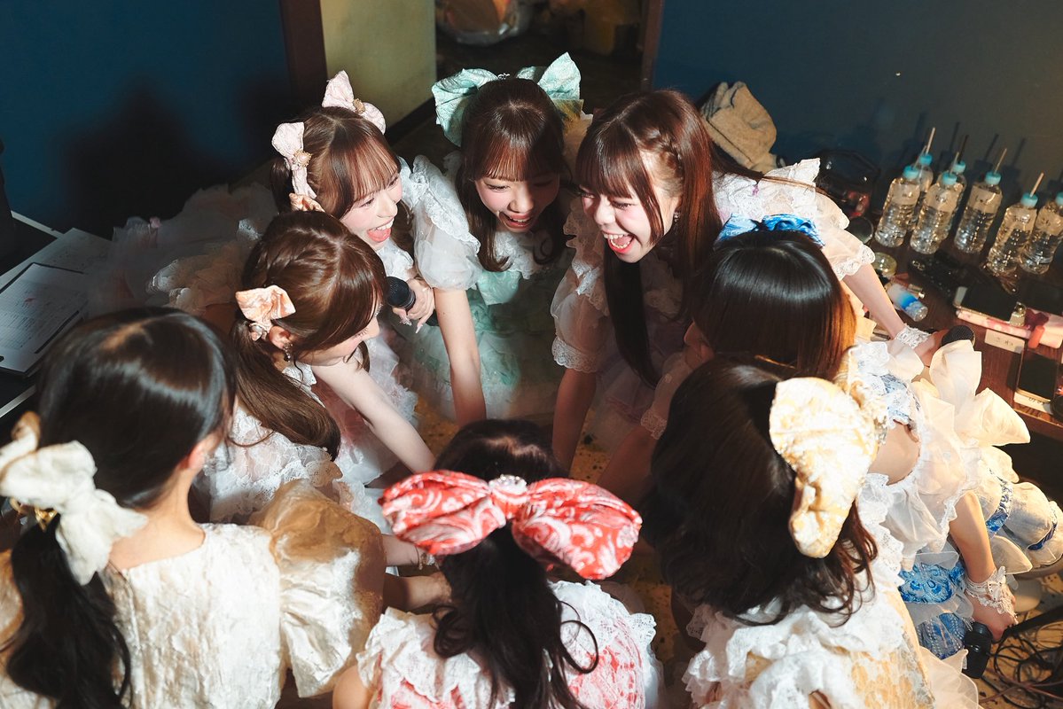 FRESHCHARM_'s tweet photo. 2026年7月5日（日）
デビューライブ「僕らの未来」
📍 duo MUSIC EXCHANGE

【超満員のduo】
ご来場いただいた皆さま、本当にありがとうございました。
今日の景色を決して忘れず���私達FRESH CHARMは一歩ずつ進んでいきます。

💚 ＠nana___charm
💙 ＠syuki___charm
❤️ ＠karina___charm
💛 ＠saki___charm
💜 ＠nono___charm
🧡 ＠sawa___charm
🩷 ＠ayuka___charm

「あなたにとってのお守りになれますように。」

#FRESHCHARM #ふれちゃ