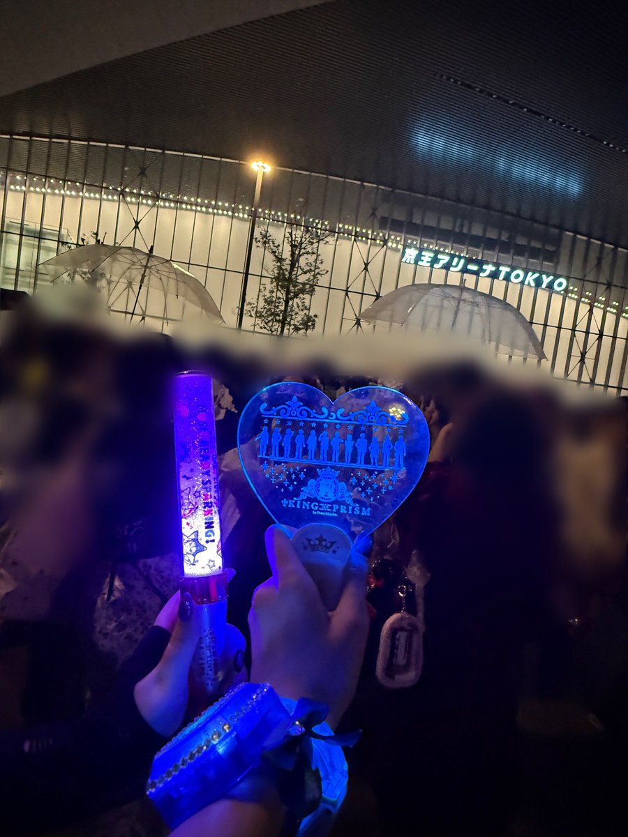 _iyuha's tweet photo. 気づけば #キンプリスパライ から1週間経ってしまった…
昼夜現地参戦してました！愛と煌めきに溢れた楽しくて幸せな時間だった✨
ユキ様推しなので、ユキ様イメージの浴衣コーデでした👘
新作制作決定ありがとう 生きる理由です あ代好
キンプリのライブ、マジでこれからも年1ペースでやりませんか？ https://t.co/3ZFZD9y41l