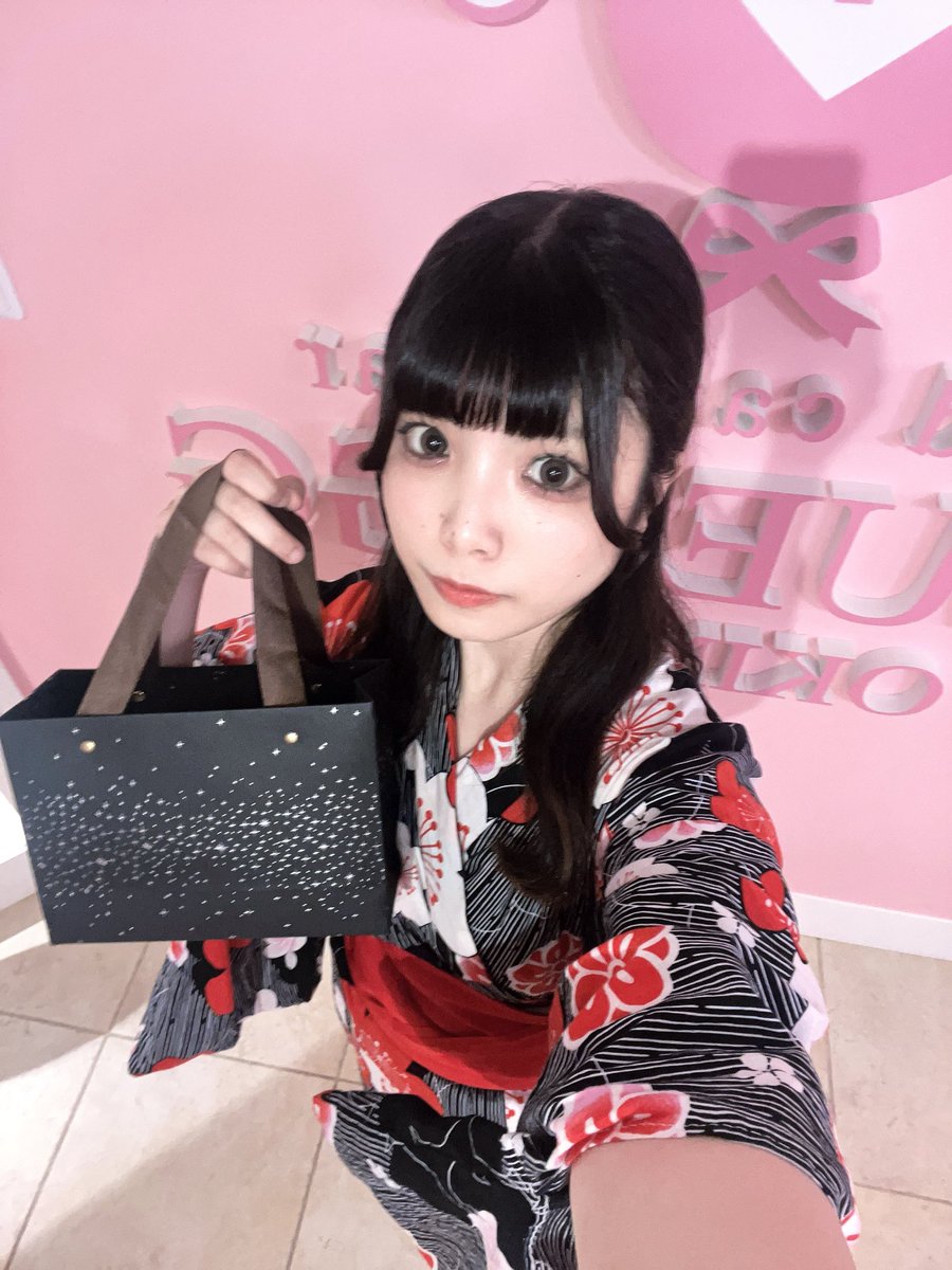 sakura_BEO's tweet photo. おきゅおわ！🎋彡

本日もご帰宅ありがとうございました！ｐ ̫ ｑ;沢山皆とお話できて楽しかったーっ！！！！⭐️浴衣も可愛いでしょ！💭
七夕はみんなの願いが叶いますようにってお願いしときますね！ჱ̒ ᴖ⩊ᴖ ） 
エンタメもありがとうございました！🫶🏻

では次また12日に！👋🏻🩷
ALTもみんな読んで！ https://t.co/770pQFyZpa