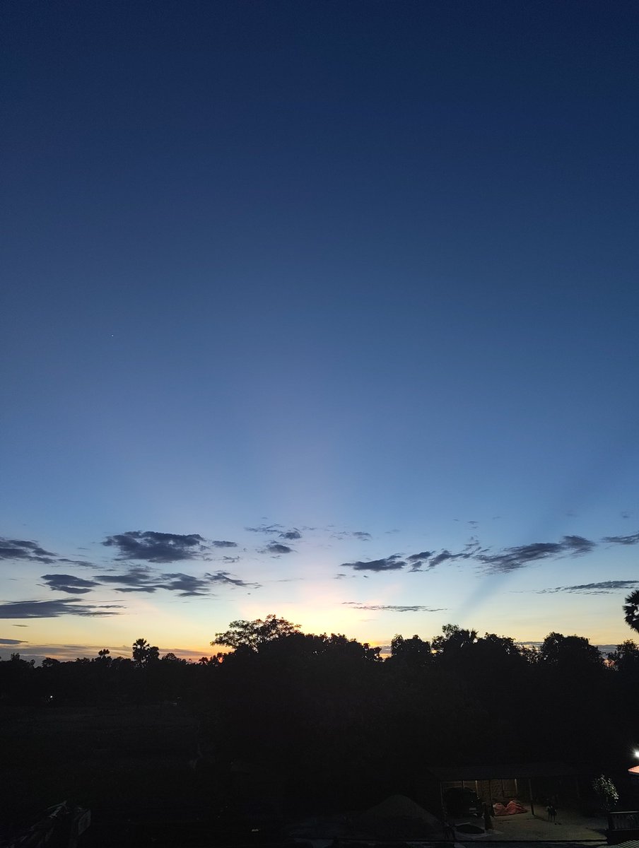 gauravkr_7's tweet photo. Peaceful Evening 🤩 https://t.co/siflEPYrjy