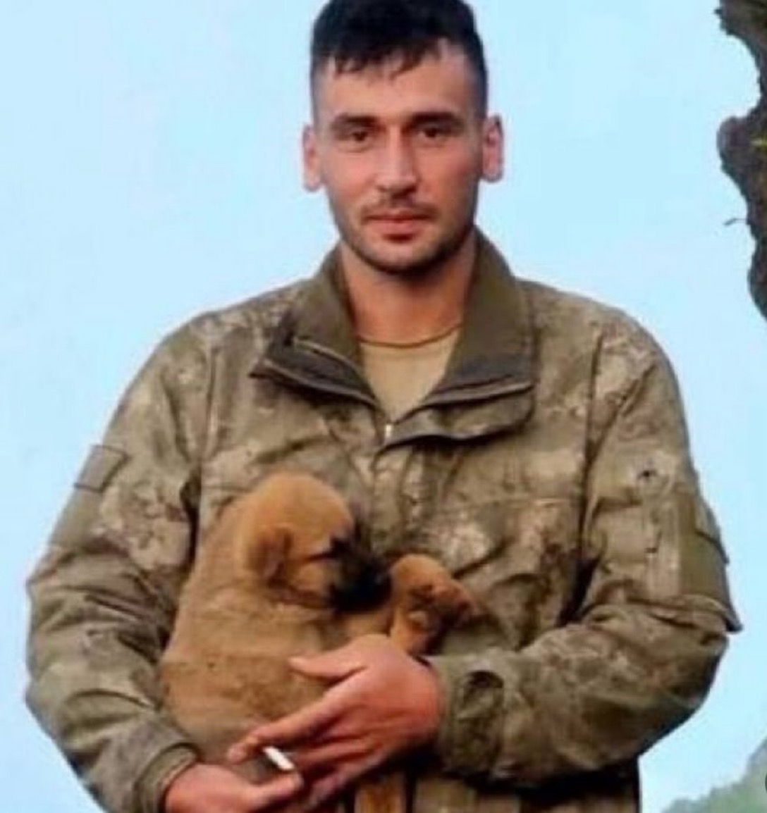 FiiTarih's tweet photo. Şehit Özkan Özkanlı 🇹🇷 https://t.co/mmyWu5hlhH