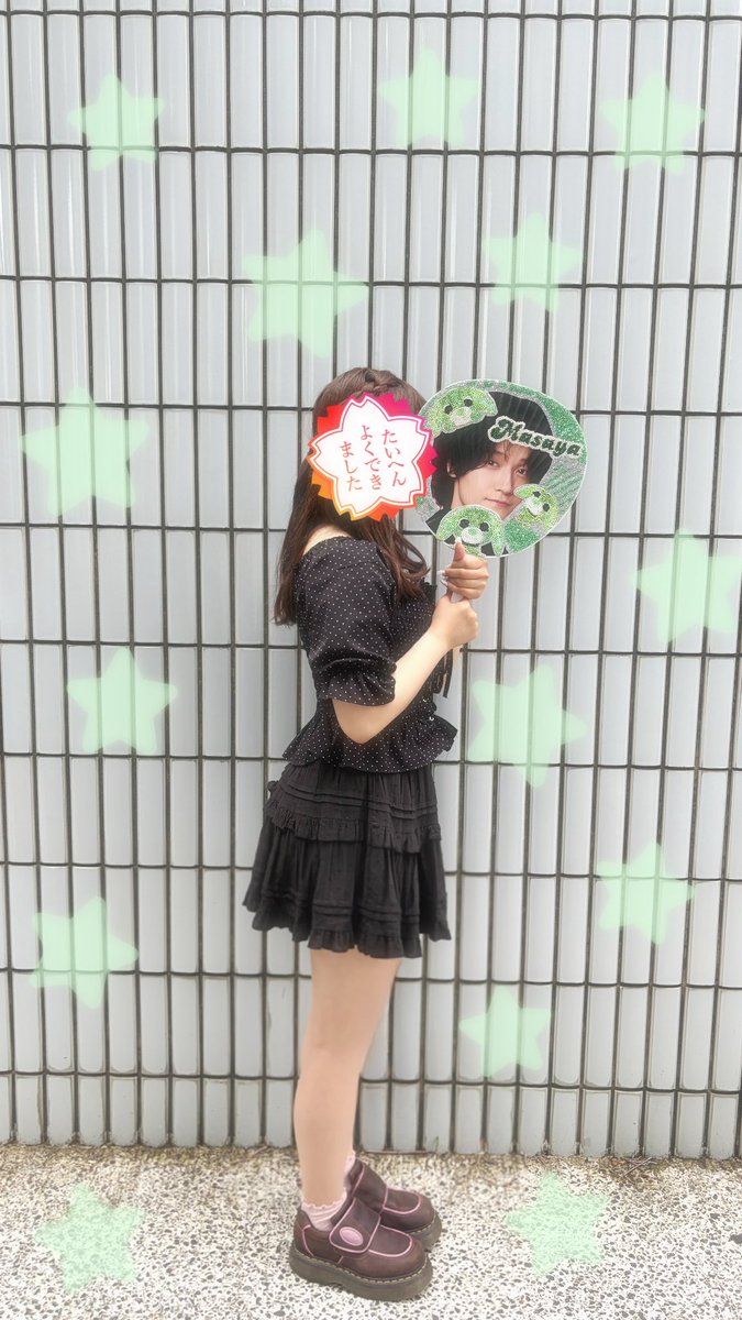a_a0o515's tweet photo. 私的オーラス🥲横アリ楽しかった❣️会ってくれたFFさんありがとうございました🎶🎶デコうちわ頑張ったから見て⬇️☆。.:＊・゜ https://t.co/8KbSpU8SnD