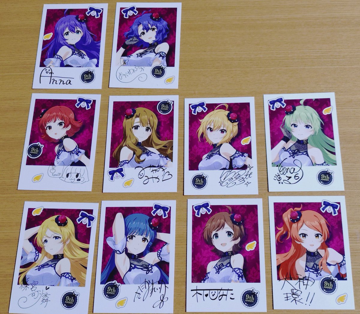 totsu_san's tweet photo. ミリオン　交換　インスタント　フォト風カード　モルフォ・バレシア　ミリオンライブ　ミリシタ

譲　風花　茜　美也　杏奈　翼　エレナ　可憐　麗花　ひなた　環

求　まつり　紬　エミリー

全てサイン付き同士　郵送希望です。よろしくお願いします。 https://t.co/N9WauLINk9