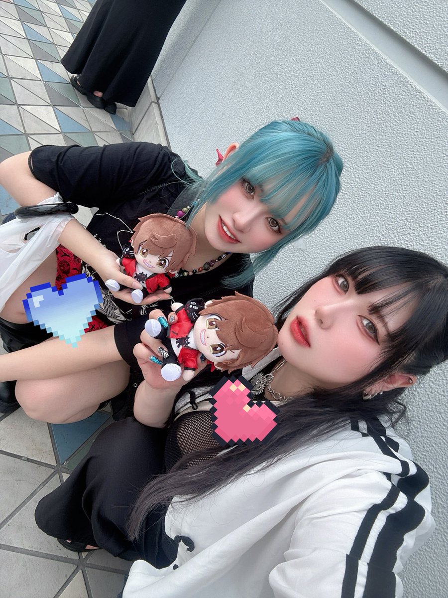 vSaN0v3's tweet photo. らぶんちゆ❣️ https://t.co/3hDJSzRkEh