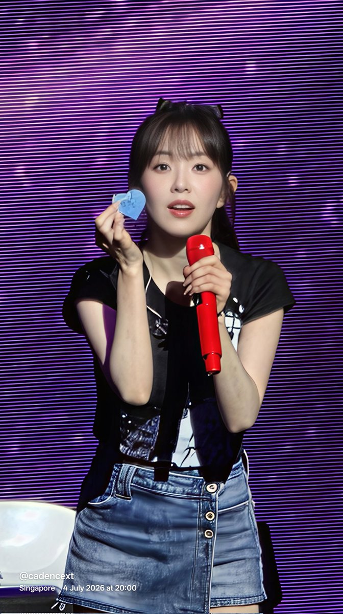 cadencext's tweet photo. 우리 귀여운 배토끼

#IRENE #아이린 #IRENE_IWILL_SINGAPORE #redvelvet #레드벨벳 https://t.co/HdgILwa3RY