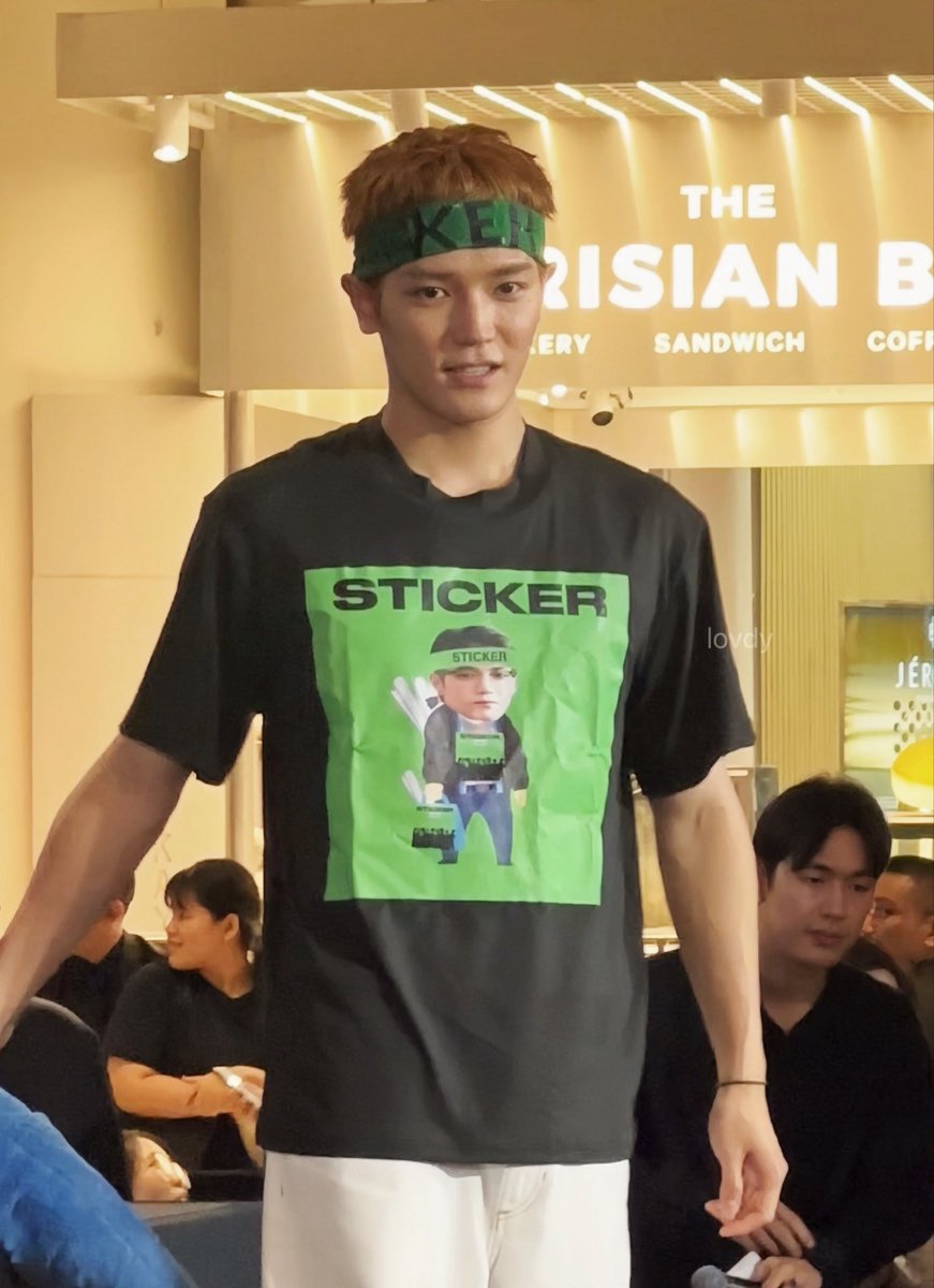 do0nlyone's tweet photo. แล้วเสื้อไอ้ติ๊กอยู่ในถุงอีกทีด้วยซ้ำ แต่พ่อมันหาจนเจอ 55555555555555555555555 https://t.co/Oc3eUyIp9w