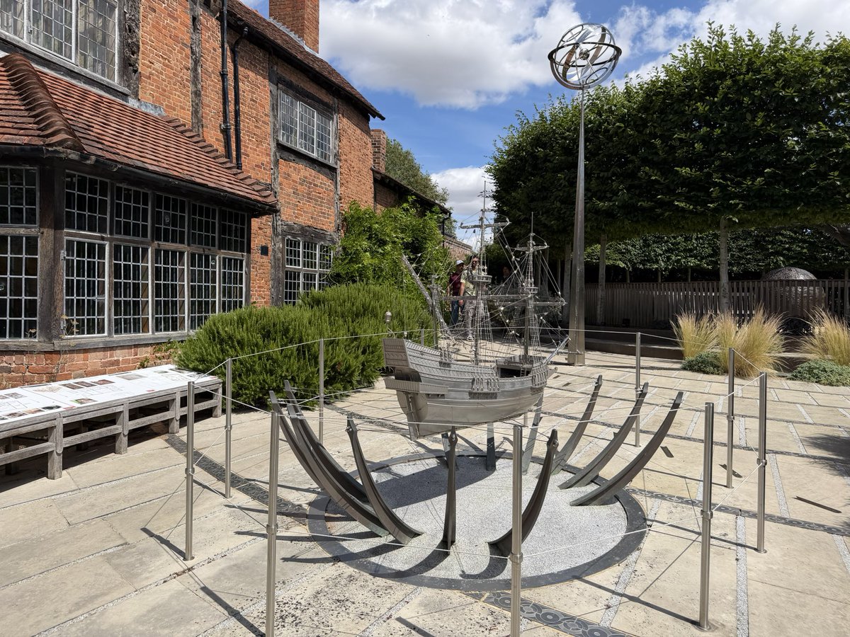 TMCSResidential's tweet photo. New place gardens https://t.co/Z2YyWNNVYP