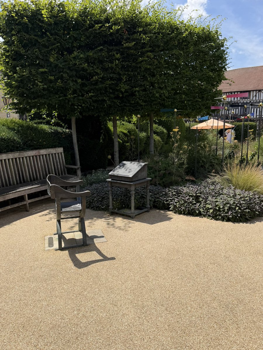 TMCSResidential's tweet photo. New place gardens https://t.co/Z2YyWNNVYP