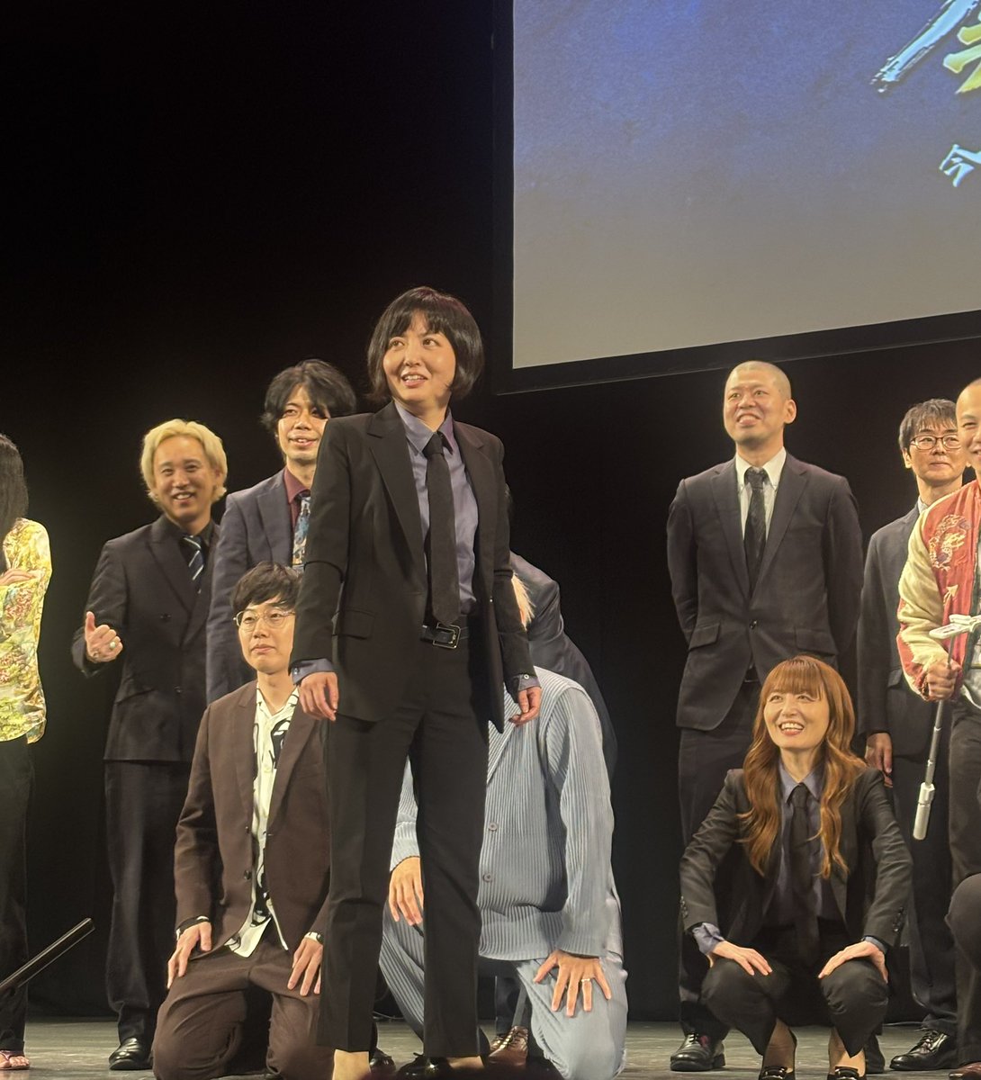 natsu_coco_nut's tweet photo. THE SECOND ライブツアー2026～今、全盛期の漫才師達～　大阪1部
今年もヒューマンさんのMC嬉しい。
シャンプーハットのネタで腹抱えて笑いました。
写真撮影も嬉しい。前に出てきた幸さんカッコよかった。

 #ザセカンドツアー https://t.co/UWx8YRDW4s