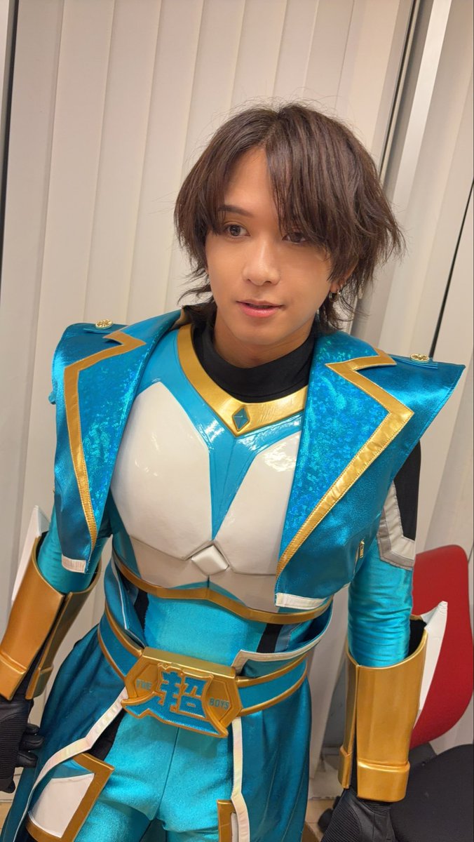 st19910406's tweet photo. MuchU FesにてTHE超BOYSのライブをご覧くださり誠にありがとうございました！

いろんなアーティストが集うフェスは普段のアイドルイベントとはまた違っていろんなジャンルが集まってて楽しいね！

やっぱり横浜の街は綺麗！
お邪魔しましたー！！🎇🎆

今日もみんなのことが大好きでした！🩵🪽

#THE超BOYS