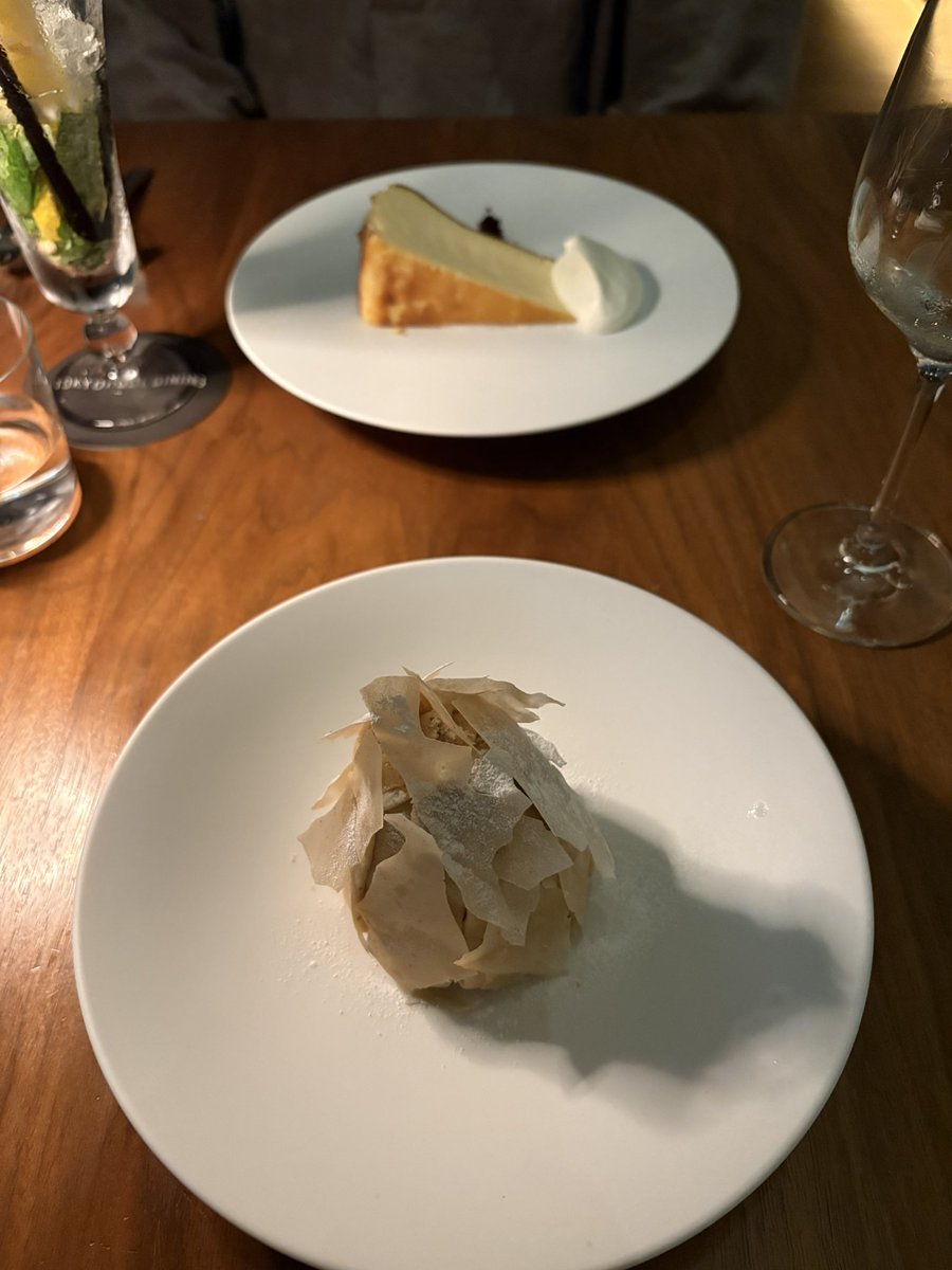moca_log_'s tweet photo. 📍TOKYO NODE DINING/虎ノ門
少し早めの結婚記念日のお祝いに🥂 https://t.co/gwzKogwDdr