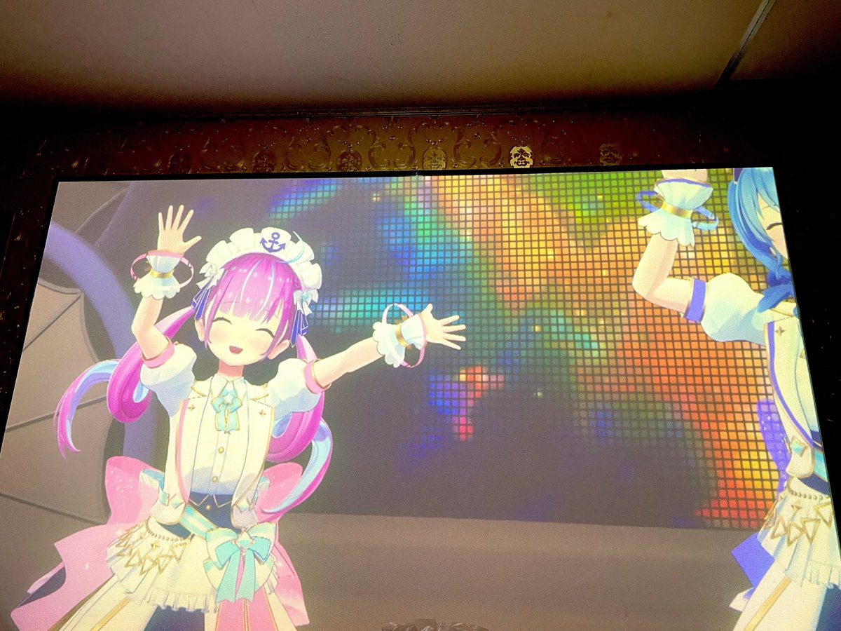 WDAqukinn's tweet photo. 最初のfesがこの日だった。
現地、隣で参戦した友人と久々に見てあの日を思い出した
4年以上経っても色褪せない衝撃が多すぎるけど、あくたんはとても楽しそうで本当に感動した⚓️

 #ひろがるホロライブDAY2 https://t.co/SJEyehbpNr