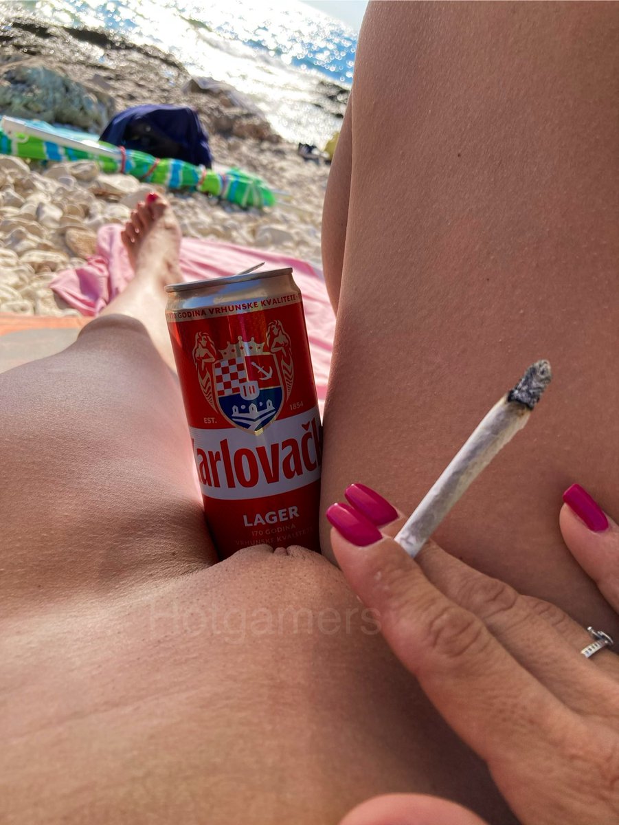 Hotgamers_'s tweet photo. Buone vacanze

https://t.co/plv6Tkq24E

@TuoiSelfie @_pornopizza @italianclubita2 @MadeinItalygir1 @nofacemodele @Hungrynaughty @OrgasmicGroup @FrancaisesSexy @ILCLUBDELLECURV @Fighedaurloo @RSpettacolari
@Guglielmo_rt @ItalianeE @AdultItaly @FottySeven @tettoneita https://t.co/NcvehxbKGC