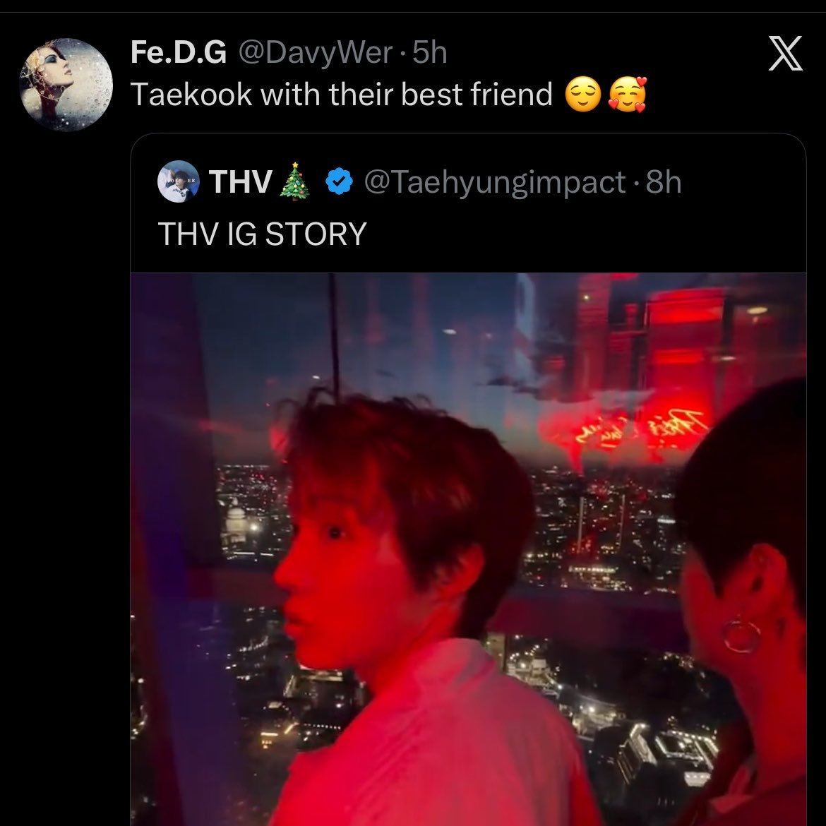 koocherriee's tweet photo. the best friend that y'all were dragging days ago just for posting jikook laying on each other on his IG stories??? lmao https://t.co/huwcUmybOr