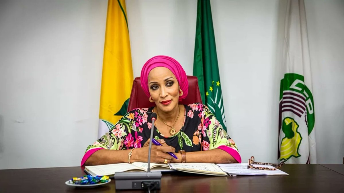 NigeriaStories's tweet photo. BREAKING: The Federal Government has condemned the killing of two Nigerian 🇳🇬 nationals in South Africa, calling on the South African 🇿🇦authorities to urgently investigate the incidents and ensure those responsible are brought to justice.

The government also expressed concern over what it described as a growing pattern of attacks against Nigerians and other foreigners in South Africa, warning that continued violence could strain bilateral relations.