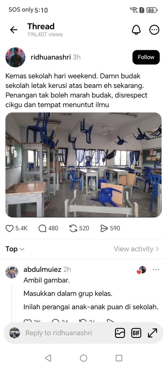 syaza_rin's tweet photo. The real question is... Kenapa nak kemas kelas tu keje budak. And camne depa sangkut kerusi tu weh 😂😭 https://t.co/sckCd60s5Z
