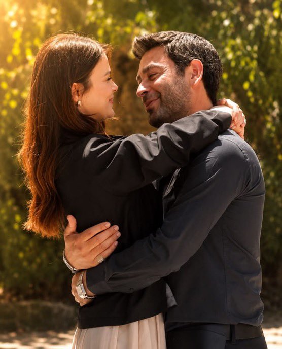 magazinhat's tweet photo. Cihan ve Alya'yı özleyenler burda mı?❤️ 

#SinemÜnsal #UzakŞehir #magazin #magazinhaberleri https://t.co/V6Zq3o2sIC
